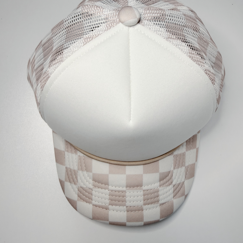 TEELUX - TRUCKER HAT BLANK - Beige / pink Neutral Checkered  W CHECKERED BILL