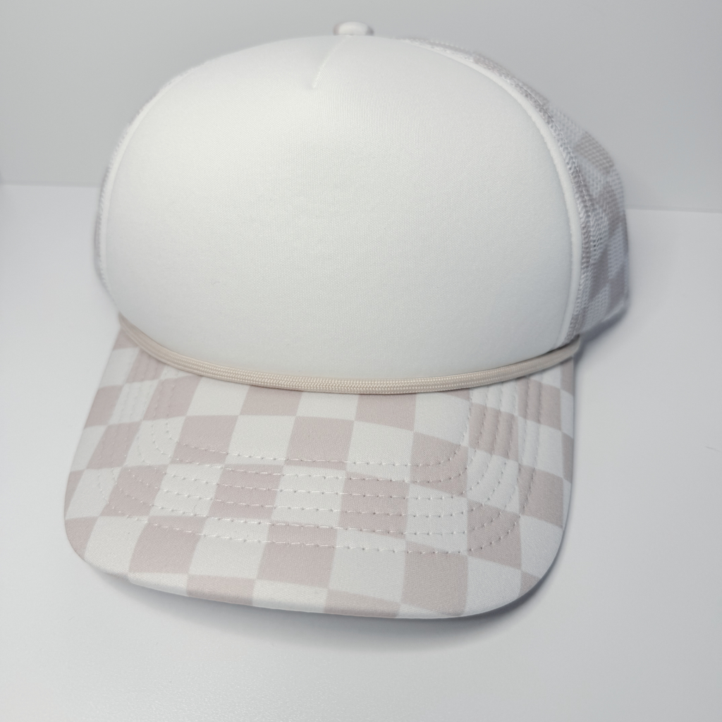 TEELUX - TRUCKER HAT BLANK - Beige / pink Neutral Checkered  W CHECKERED BILL