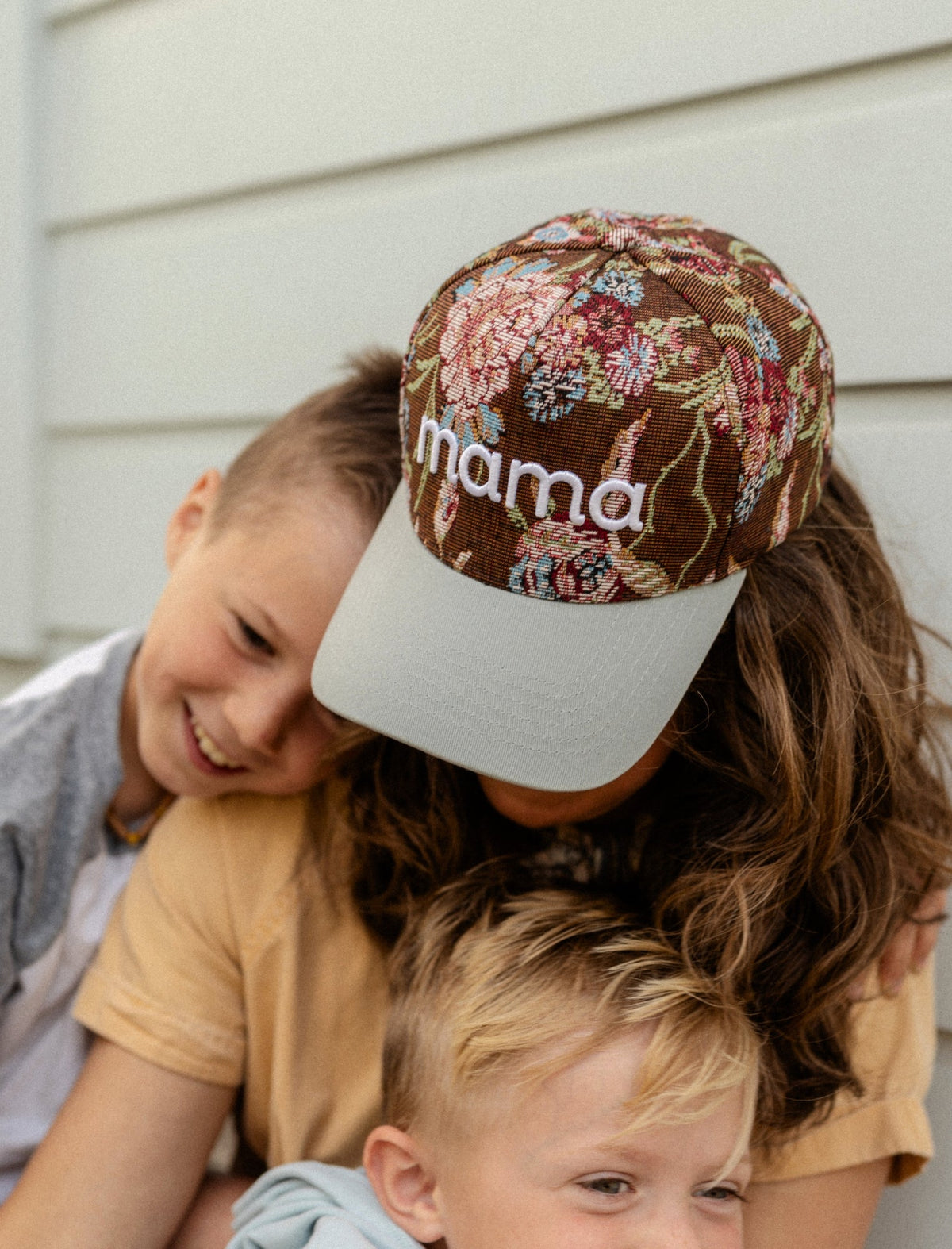 Hat: Mama